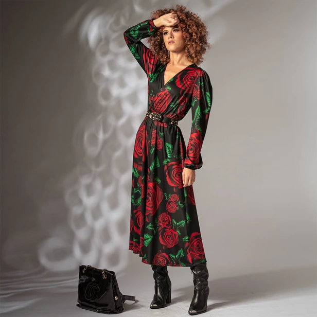 sukienka-czarna-w-kwiaty-78-xl.jpg
