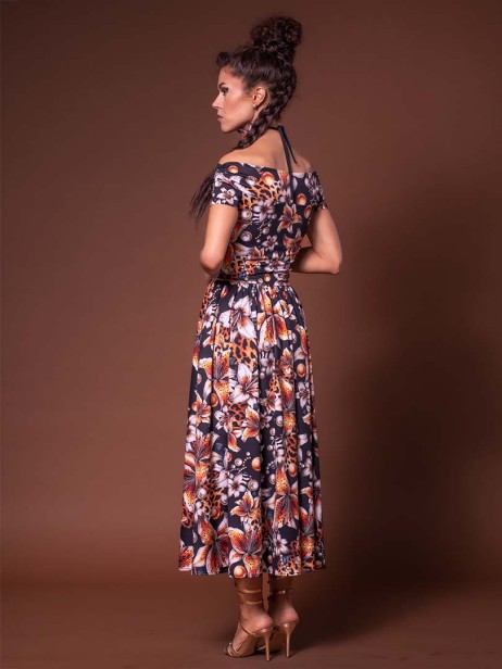 Sukienka koktajlowa w kwiaty tył.jpg