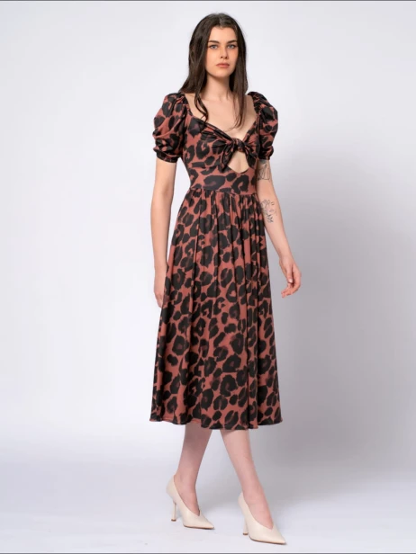 Sukienka w panterkę1.jpg