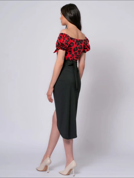 Czerwona bluzka w panterkę tył.jpg